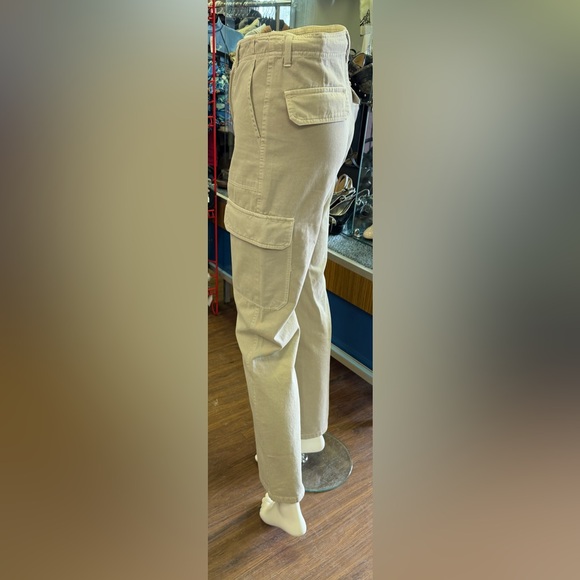 Zara Beige - Picture 4 of 6